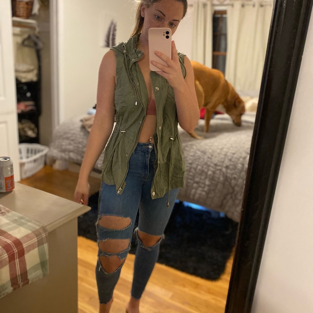 Army Green Vest with Hoodie